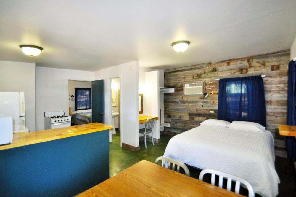7A Ranch Hotel Wimberley Exterior foto